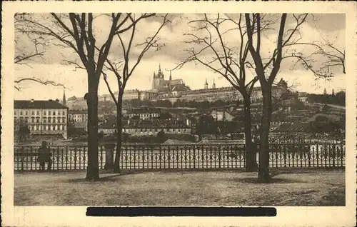 Prag Prahy Prague Hradcany Burg Hradschin Kathedrale Veitsdom Uferpartie an der Moldau Kat. Praha