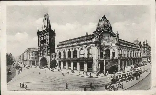 Prag Prahy Prague Prasna brana a Representacni dum Pulverturm Repraesentationshaus Strassenbahn Kat. Praha