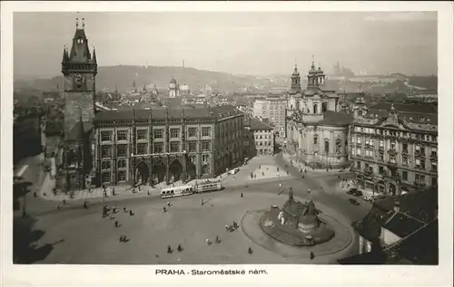 Prag Prahy Prague Staromestska namesti Altstaedter Ringplatz Rathaus Hus Denkmal Strassenbahn Kat. Praha