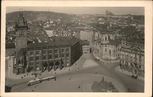 Prag Prahy Prague Staromestska radnice Altstaedter Rathaus Hus Denkmal Strassenbahn Kat. Praha