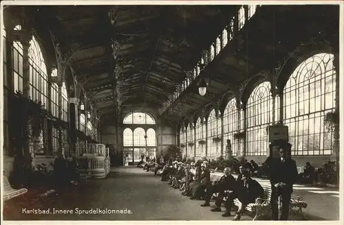 Karlsbad Eger Boehmen Inneres der Sprudelkolonnade Kat. Karlovy Vary