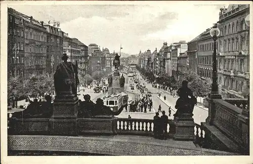 Prag Prahy Prague Vaclavske namesti Wenzelsplatz Mahnmal Reiterdenkmal Skulptur Strassenbahn Kat. Praha