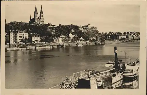 Prag Prahy Prague Vysehrad Prager Hochburg Alter Sitz der Fuersten und Koenige Moldau Dampfer Kat. Praha