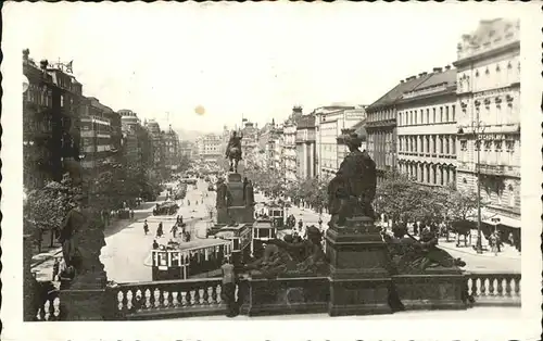 Prag Prahy Prague Vaclavske namesti Wenzelsplatz Mahnmal Reiterdenkmal Skulptur Strassenbahn Kat. Praha