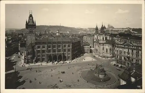 Prag Prahy Prague Staromestska namesti Altstaedter Ring Rathaus Hus Denkmal Kat. Praha