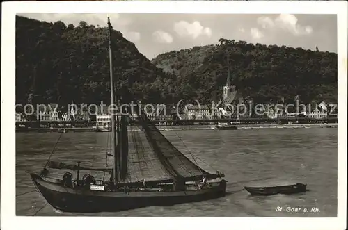 St Goar Ortsansicht von Rheinseite aus Fischerboot Kat. Sankt Goar