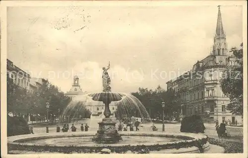 Bonn Rhein Kaiserplatz mit Springbrunnen / Bonn /Bonn Stadtkreis