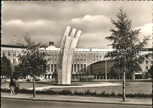 Berlin Tempelhof Luftbrueckendenkmal Kat. Berlin