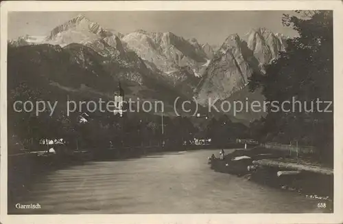 Garmisch-Partenkirchen Ortsblick mit Alpen / Garmisch-Partenkirchen /Garmisch-Partenkirchen LKR