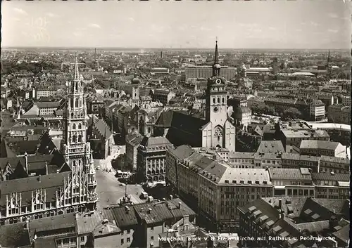 Muenchen Stadtblick mit Rathaus und Peterskirche Kat. Muenchen