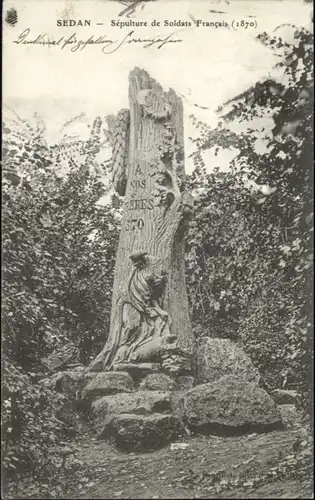 Sedan Sepulture Soldats Francais x