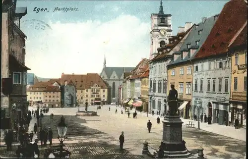 Eger Marktplatz Brunnen x