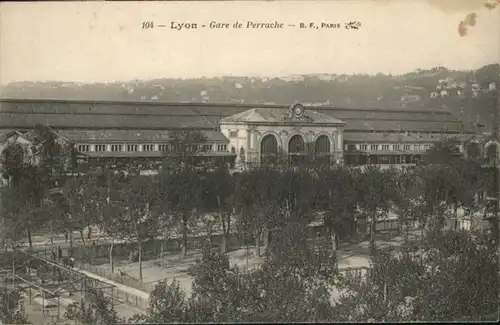 Lyon Gare Bahnhof Perrache *