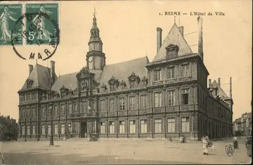 Reims Hotel de Ville x