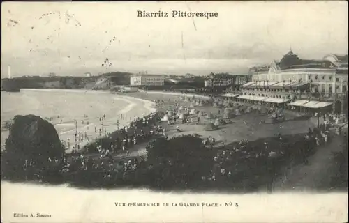 Biarritz Grande Place x