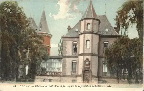 Sedan Chateau Belle-Vue *