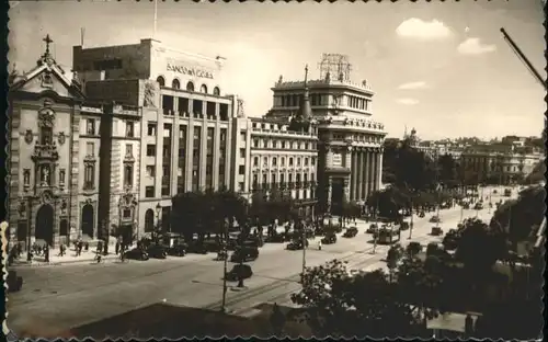 Madrid Strassenbahn Iglesia San Jose Alcala Banco x