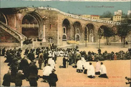 Lourdes Benediction du St Sacrement *