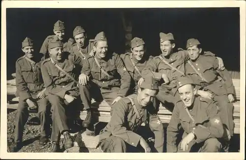 Militaria Schweiz Gruppenfoto