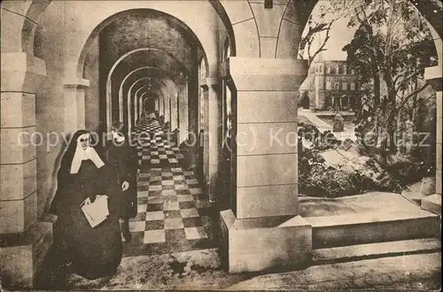 Nonnen Bernadette Saint Gildard a Nevers couvent Kat. Religion