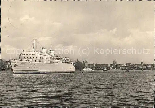 Dampfer Oceanliner Faehrschiff Sassnitz Rostock Kat. Schiffe