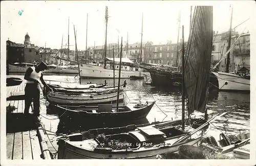aw14027 Saint-Tropez Var Le Port Kategorie. Saint-Tropez Alte Ansichtskarten