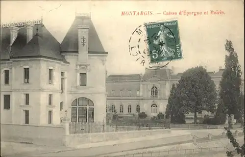 ww74740 Montargis Loiret Montargis Caisse Epargne Mairie x Kategorie. Montargis Alte Ansichtskarten