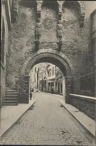 Andernach Rheintor mit historischen Figuren Kat. Andernach