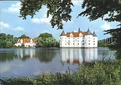 Gluecksburg Ostseebad Schloss Gluecksburg erbaut 16. Jahrhundert Flensburger Foerde Kat. Gluecksburg (Ostsee)