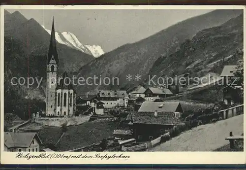 Heiligenblut Kaernten mit Kirche und Grossglockner Kat. Heiligenblut