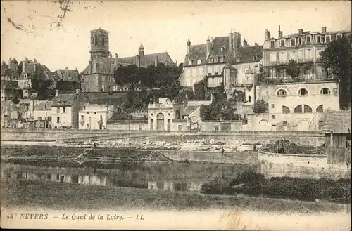 hw07805 Nevers Nievre Quai de la Loire Kategorie. Nevers Alte Ansichtskarten