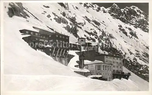 Zugspitze Zugspitzplatt mit Hotel Schneefernerhaus Kat. Garmisch Partenkirchen