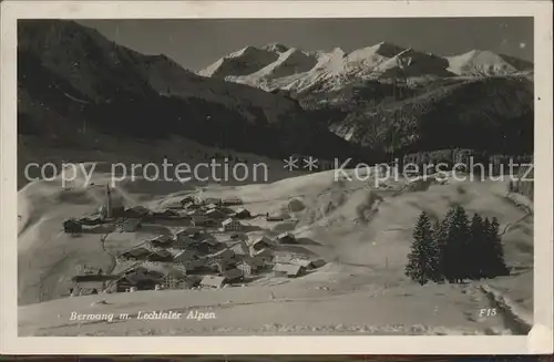 Berwang Tirol Panorama mit Lechtaler Alpen Wintersportplatz Skiparadies Kat. Berwang