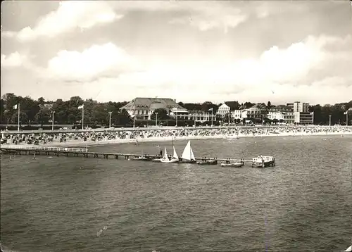 Travemuende Ostseebad Strand Boot Anlegesteg Strand / Luebeck /Luebeck Stadtkreis