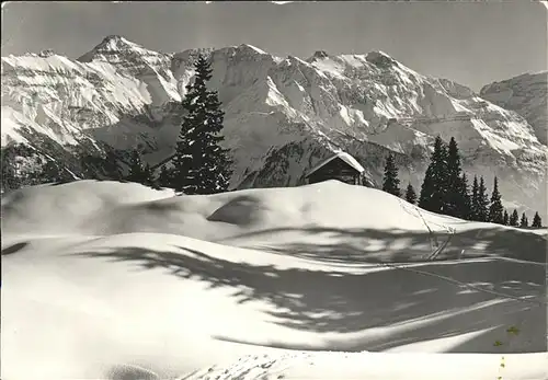 Braunwald GL Skigebiet am Rotberg mit Hausstock Berghuette Wintersportplatz Kat. Braunwald