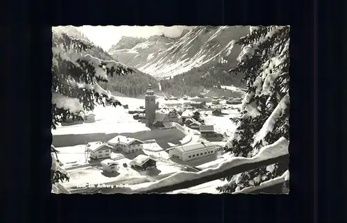 Lech Vorarlberg Panorama mit Hasenfluh Winterimpressionen Wintersportplatz Kat. Lech