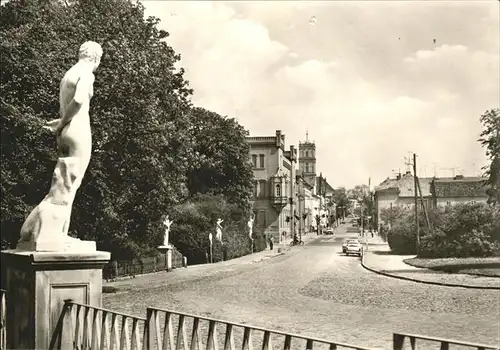 Neustrelitz Gutenbergstrasse Skulptur Statue Kat. Neustrelitz