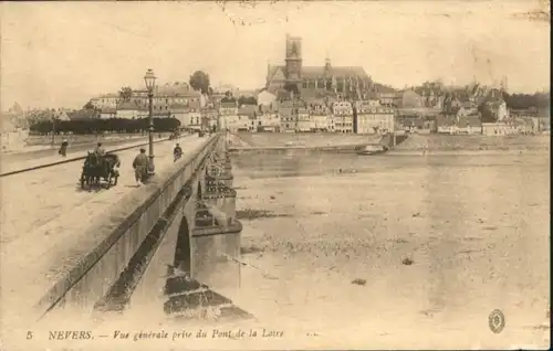 ws72026 Nevers Nievre Nevers Pont de la Loire * Kategorie. Nevers Alte Ansichtskarten