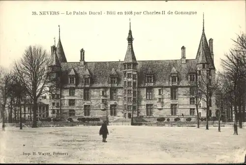 ws76480 Nevers Nievre Nevers Palais Ducal * Kategorie. Nevers Alte Ansichtskarten