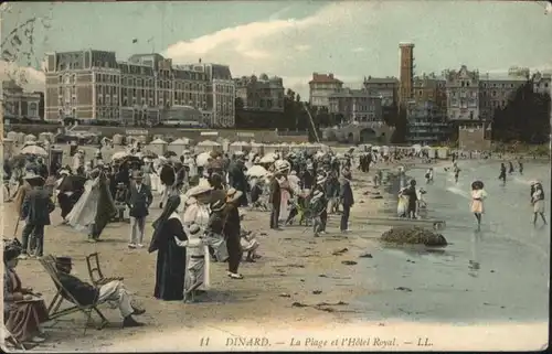 ws78742 Dinard Ille et Vilaine Bretagne Dinard Plage Hotel Royal x Kategorie. Dinard Alte Ansichtskarten