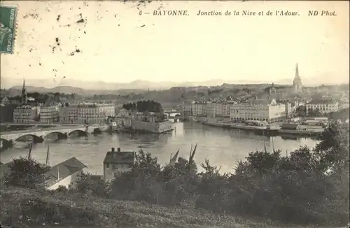 ww79061 Bayonne Pyrenees Atlantiques Bayonne Nive x Kategorie. Bayonne Alte Ansichtskarten