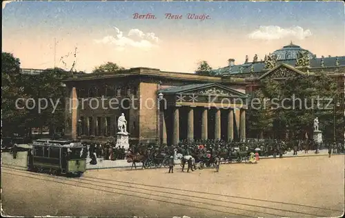 Berlin Neue Wache Skulptur Pferdedroschke Strassenbahn Kat. Berlin