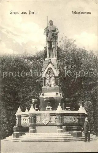 Berlin Rolandbrunnen Statue Schutzmann Kemperplatz Kat. Berlin