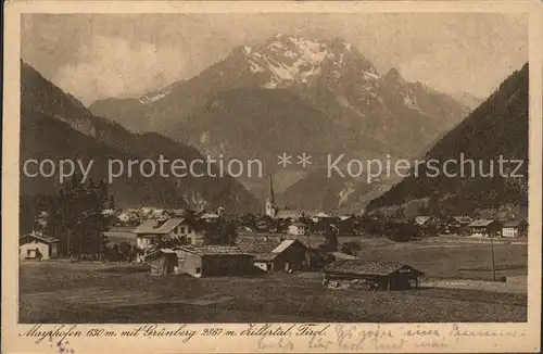 Mayrhofen Zillertal Panorama mit Gruenberg Kat. Mayrhofen