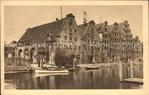 Luebeck alte Speicher an der Trave Kat. Luebeck