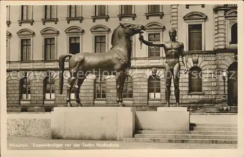 Muenchen Rossbaendiger Denkmal vor Technische Hochschule Kat. Muenchen