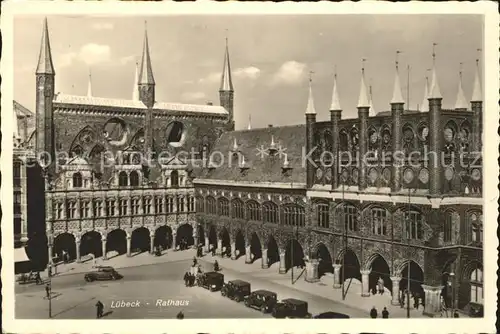 Luebeck Rathaus Autos Kat. Luebeck