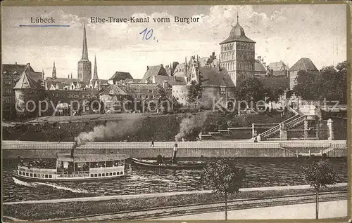 Luebeck Elbe Trave Kanal vom Burgtor gesehen Schiffe Kat. Luebeck