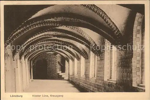 Lueneburg Innenansicht vom Kloster Luene (Kreuzgang) Kat. Lueneburg