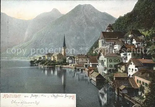 Hallstatt Salzkammergut Ortsansicht mit Kirche Hallstaetter See Kat. Hallstatt